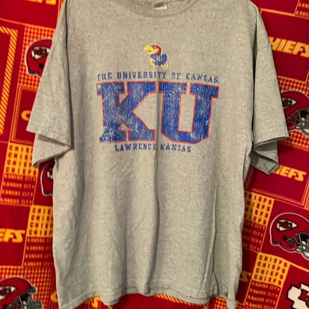 Previously loved KU tee